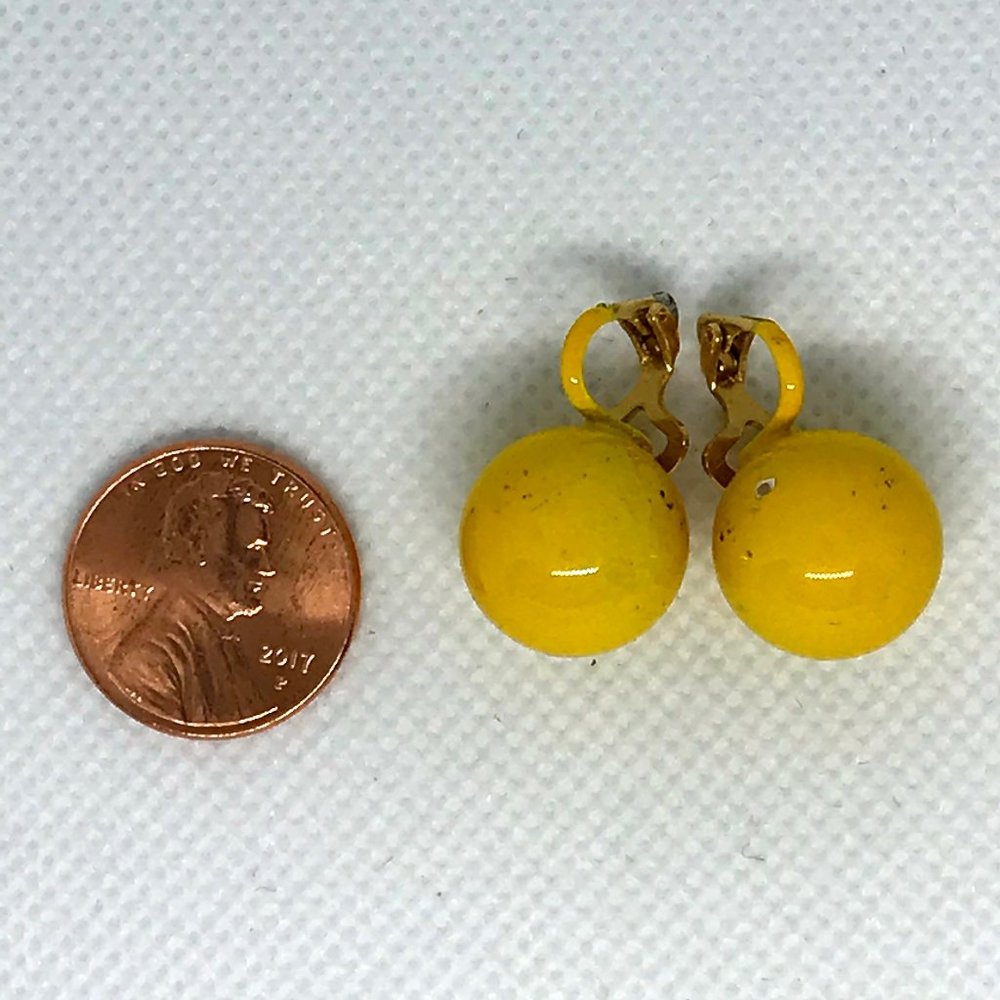 Vintage Yellow Ball Clip On Earrings